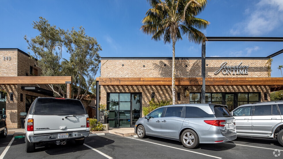 More Photos Of 149-177 Riverside Ave, Newport Beach Unknown For Lease