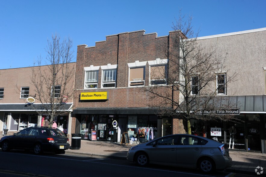 More Photos Of 40 Main St, Madison Storefront Retail Office For Lease