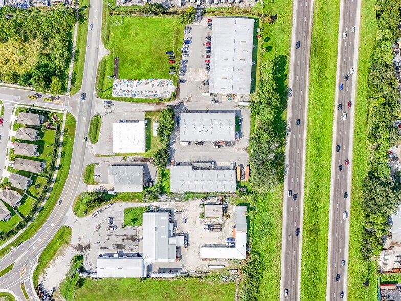 More Photos Of 727 Cattlemen Rd, Sarasota Warehouse For Sale