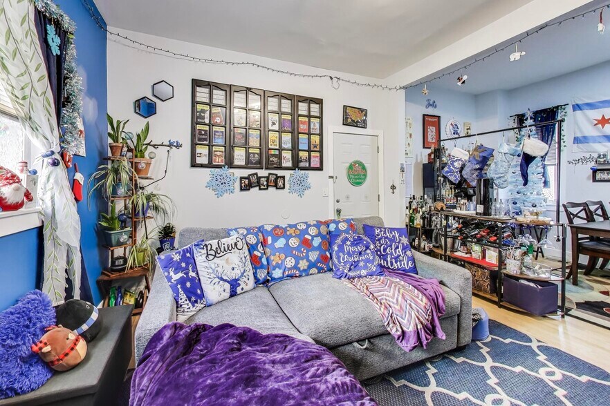 More Photos Of 932 N Richmond St, Chicago Multifamily For Sale