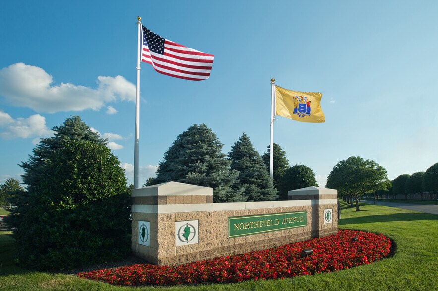 More Photos Of 80 Northfield Ave, Edison Industrial For Lease