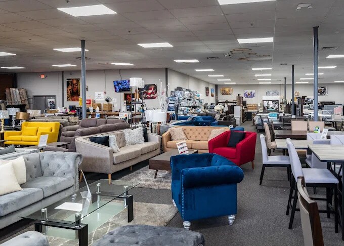 More Photos Of 130 E Baltimore Ave, Lansdowne General Retail For Sale