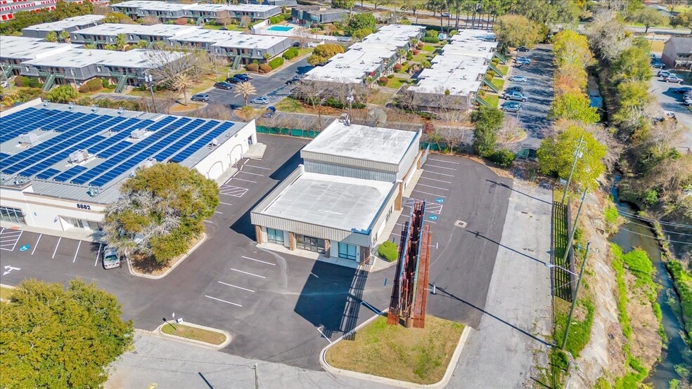 More Photos Of 8890 Abercorn St, Savannah Storefront Retail Office For Sale