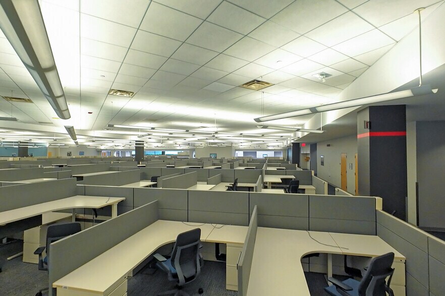 More Photos Of 5001 Meadowland Pky, Marion Office For Sale
