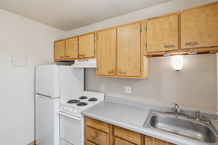 More Photos Of 149 Morton St E, Saint Paul Apartments For Sale