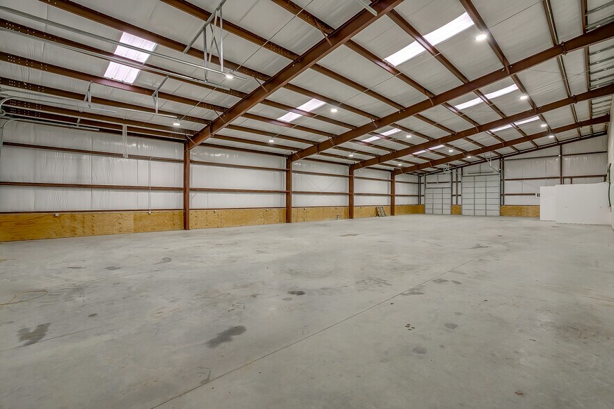 More Photos Of 6625 N FM 157, Venus Unknown For Lease