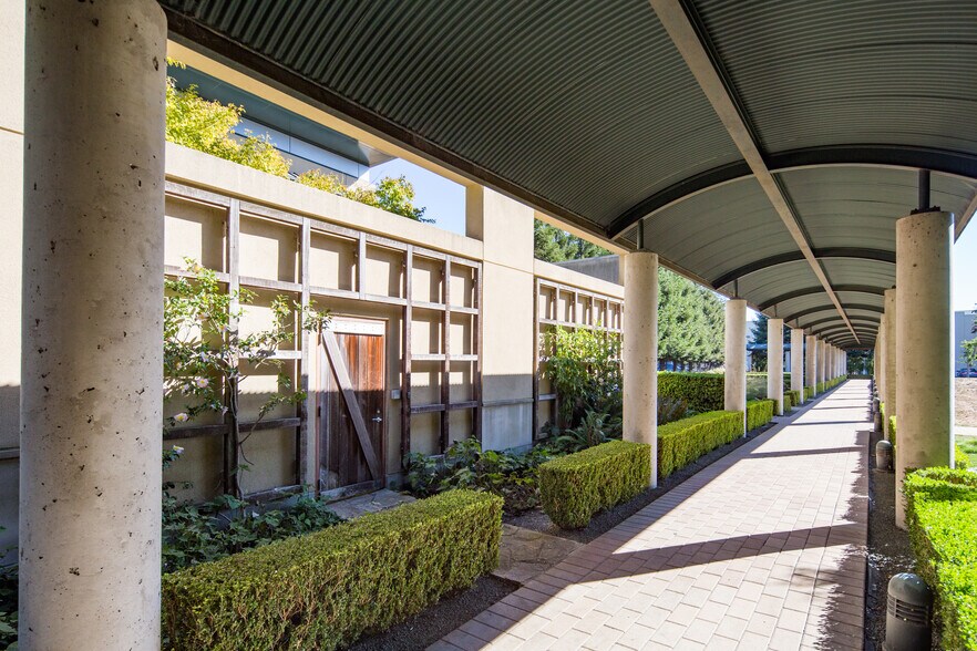 More Photos Of 5789 State Farm Dr, Rohnert Park Medical For Lease