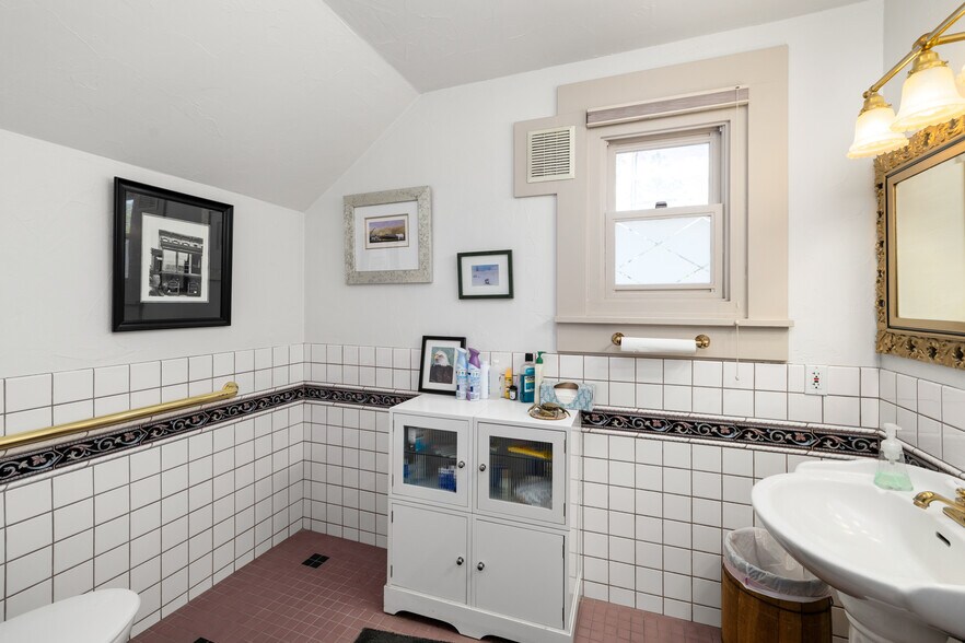 More Photos Of 652 Forest St, Reno Office Residential For Sale