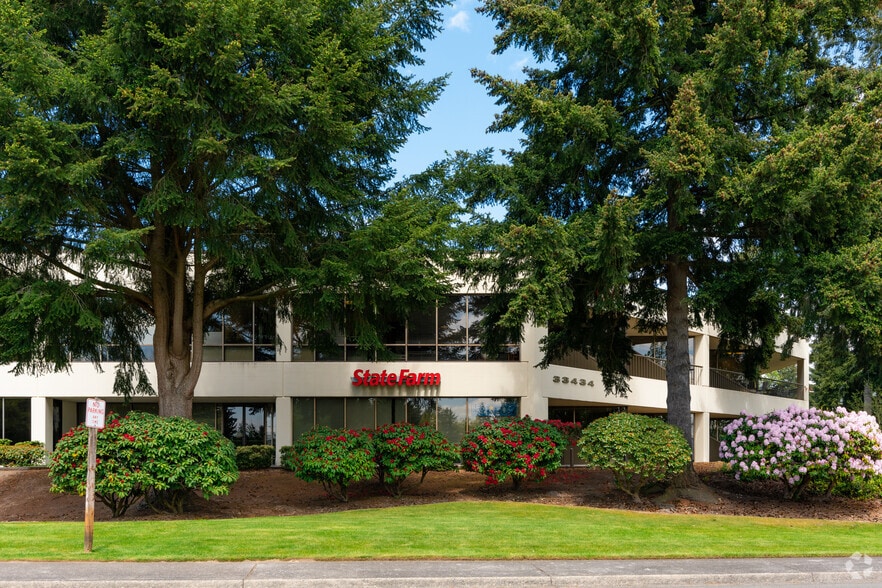 More Photos Of 33434 8th Ave S, Federal Way Office For Lease