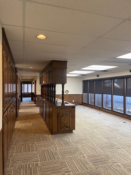 More Photos Of 1898 N Hunters Rdg, Fayetteville Medical For Lease