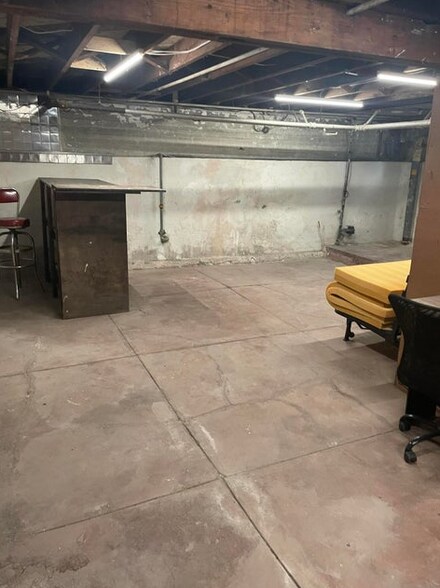 More Photos Of 2303 15th St, Troy Storefront For Sale