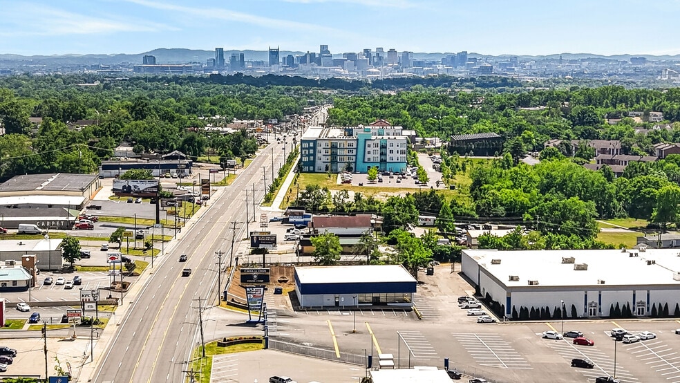 More Photos Of 3028 Dickerson Pike, Nashville Freestanding For Lease