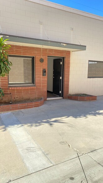 More Photos Of 4417-4419 Rowland Ave, El Monte Warehouse For Lease