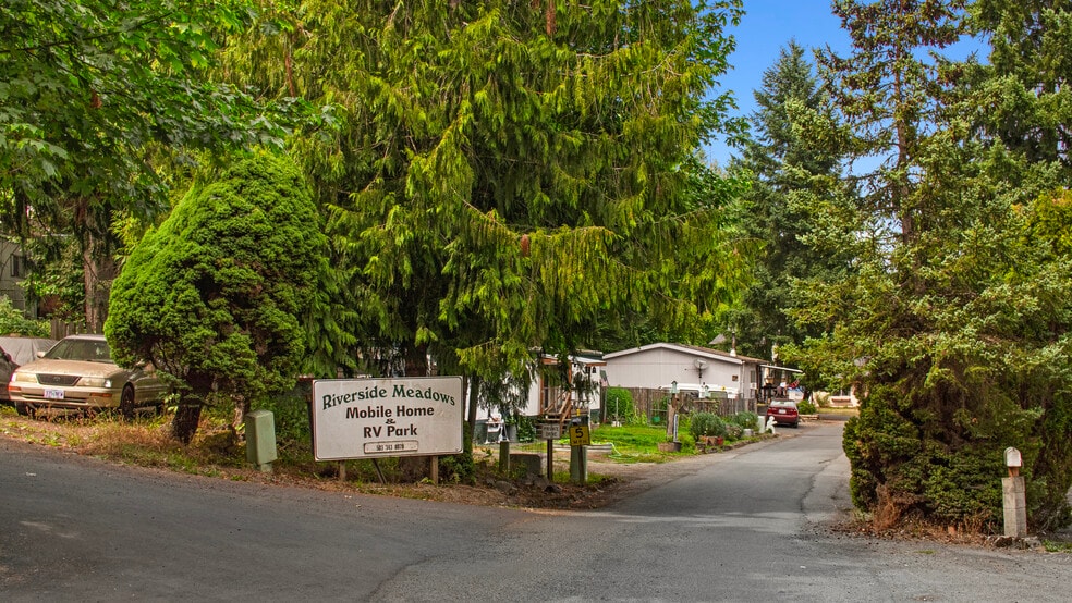 More Photos Of 1105 Riverside Dr, Vernonia Manufactured Housing Mobile Home Park For Sale