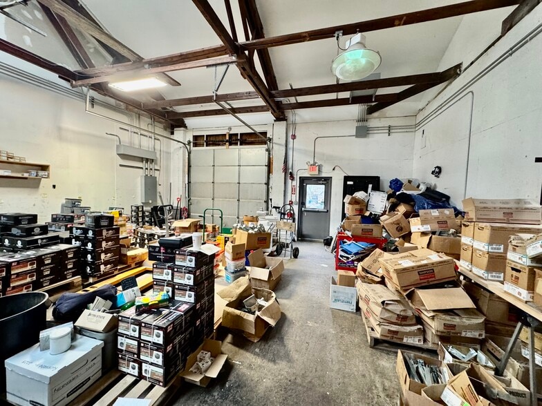 More Photos Of 19 JT Connell Hwy, Newport Light Manufacturing For Lease