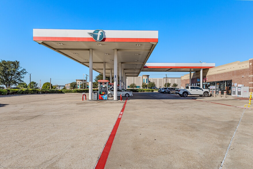 More Photos Of 3901 State Highway 121, The Colony Freestanding For Sale