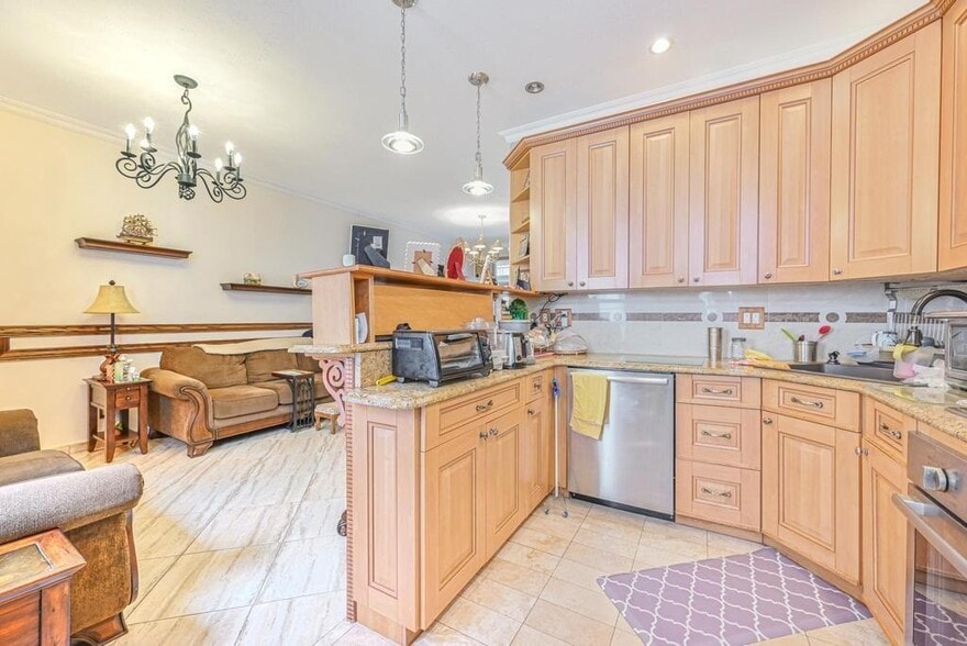 More Photos Of 522 Bay Ridge Ave, Brooklyn Apartments For Sale