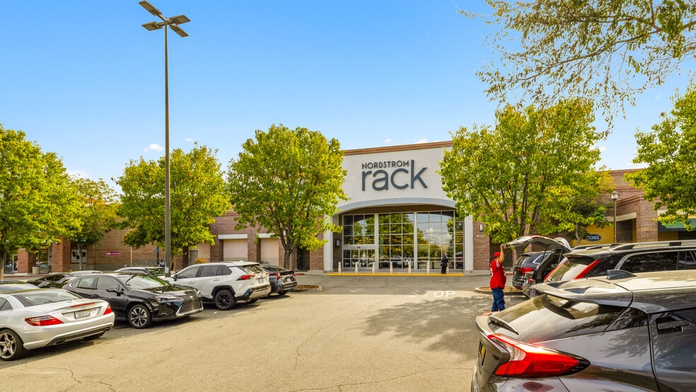 More Photos Of , Gilroy General Retail For Sale