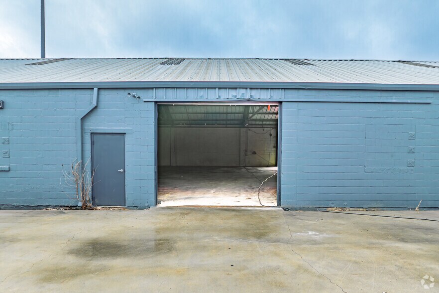 More Photos Of 4200 Blaffer St, Houston Unknown For Lease