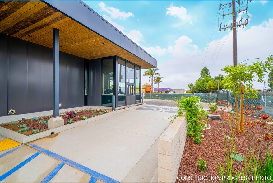 More Photos Of 1202 W Betteravia Rd, Santa Maria Freestanding For Sale