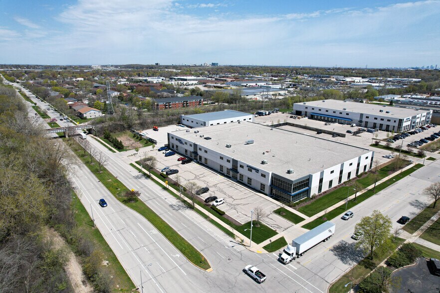 More Photos Of 11540 W Rogers St, West Allis Industrial For Lease