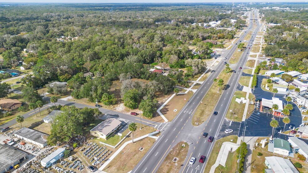 More Photos Of 1995 N Volusia Ave, Orange City Freestanding For Sale