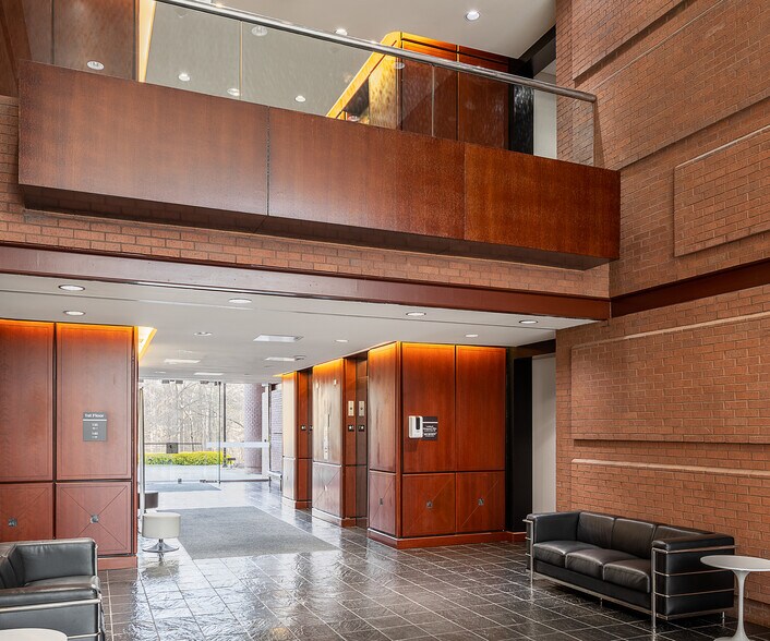 More Photos Of 3295 River Exchange Dr, Peachtree Corners Office For Lease