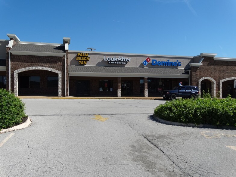 Primary Photo Of 99-111 Hilltop Village Center Dr, Eureka Unknown For Lease