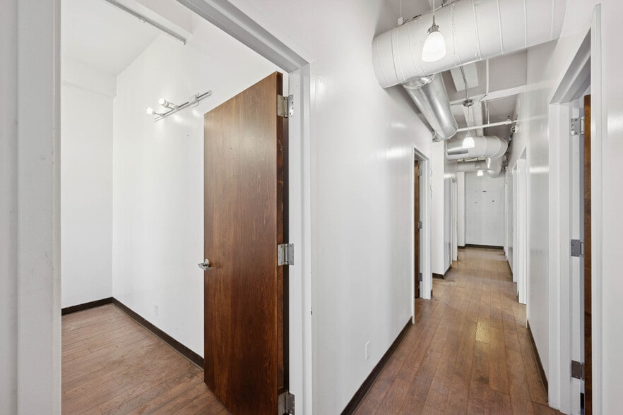 Primary Photo Of 721-723 7th Ave, New York Office For Lease