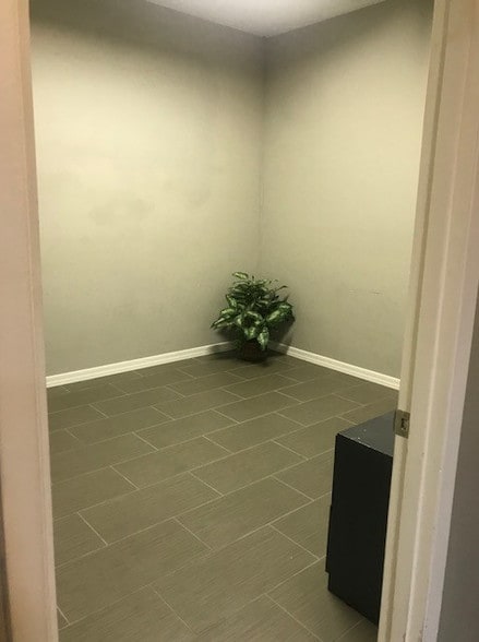 More Photos Of 15703 N 36th St, Phoenix Religious Facility For Lease