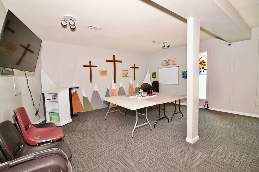 More Photos Of 530 Benham St, Bonne Terre Specialty For Sale