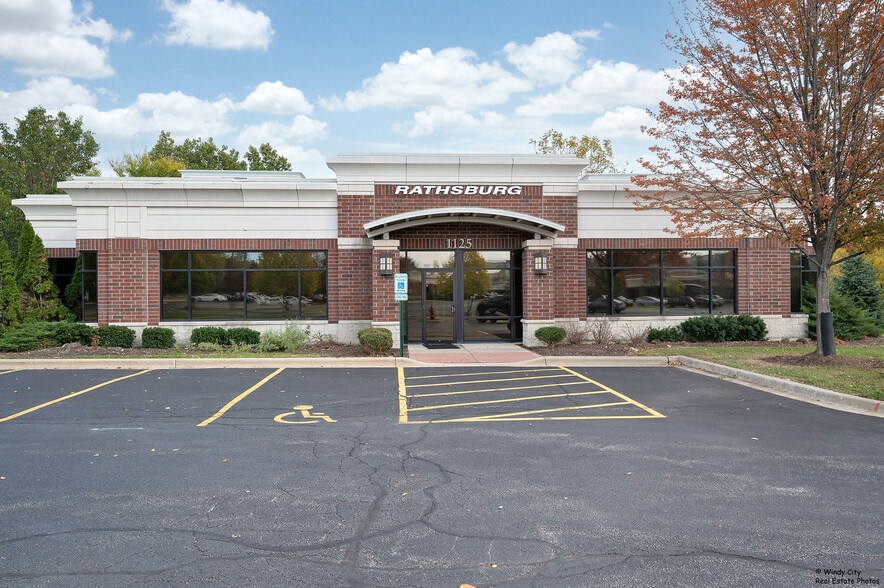 Primary Photo Of 1125 N Prospect Ave, Itasca Office For Sale