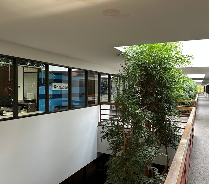 More Photos Of 811 FM-1959, Houston Office For Lease