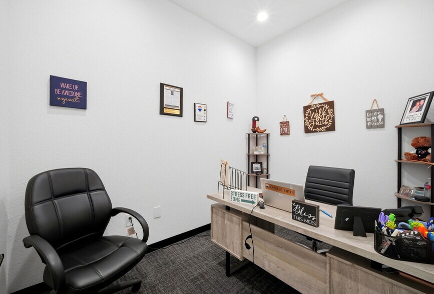 More Photos Of 23309 Kuykendahl Rd, Tomball Office For Sale