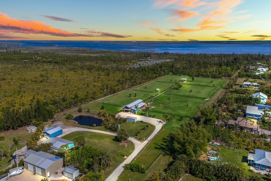 More Photos Of 6050 Stringfellow Rd, Saint James City Land For Sale