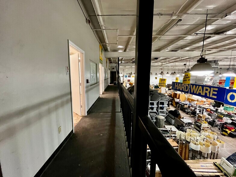 More Photos Of 30200 Old Dixie Hwy, Homestead Storefront For Sale