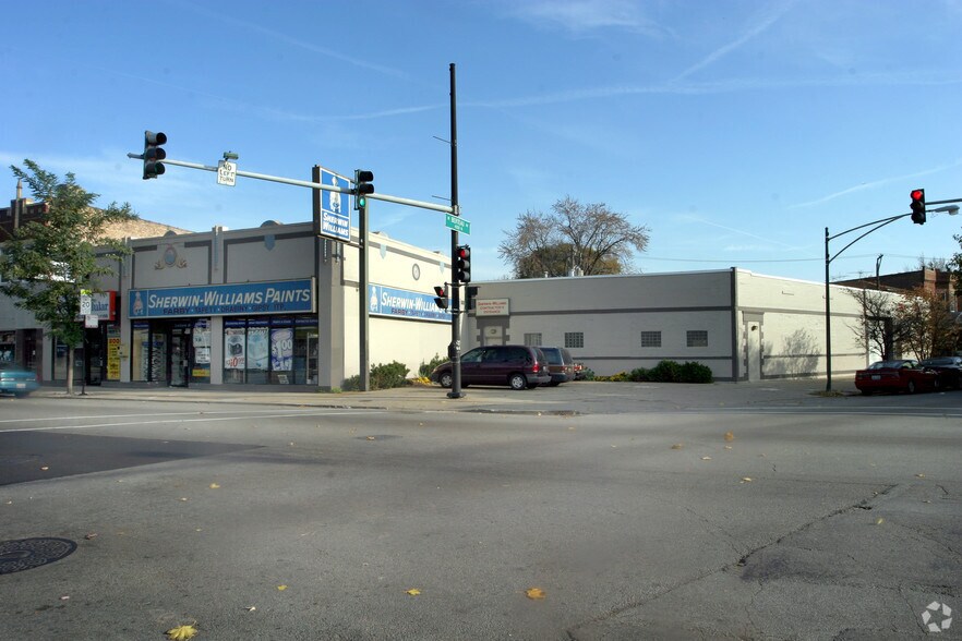 More Photos Of 4201-4203 N Milwaukee Ave, Chicago Storefront Retail Office For Lease