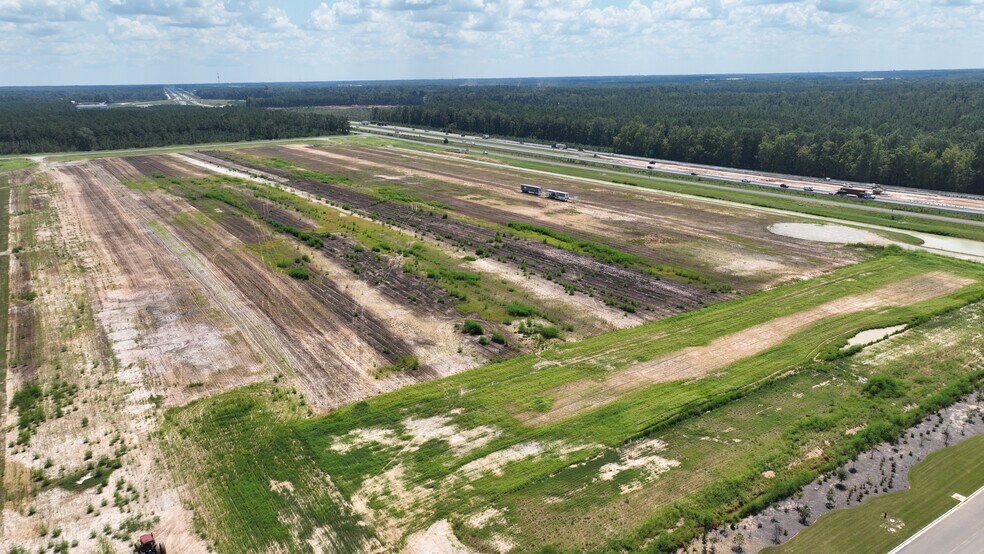 More Photos Of 420 Strathmore Rd, Summerville Unknown For Lease