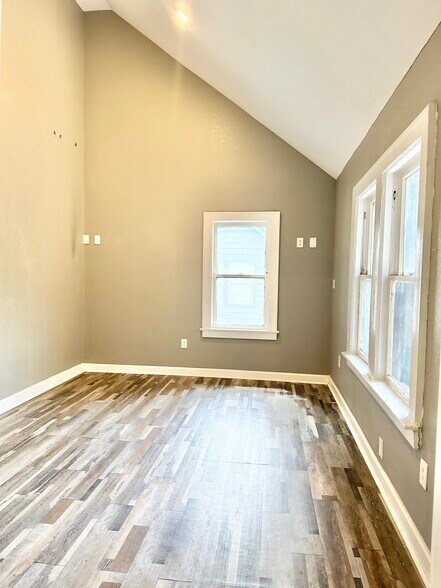 More Photos Of 2424 Southmore Blvd, Houston Medical For Lease