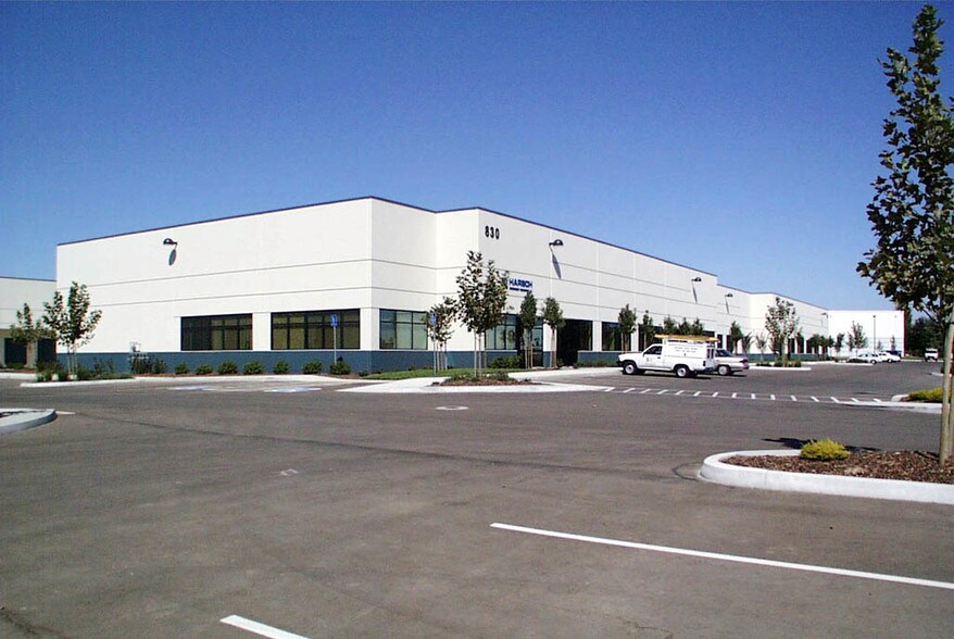 More Photos Of 960 Riverside Pky, West Sacramento Warehouse For Lease