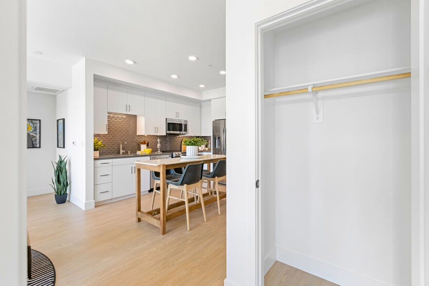 More Photos Of 4353 Park Blvd, San Diego Apartments For Lease