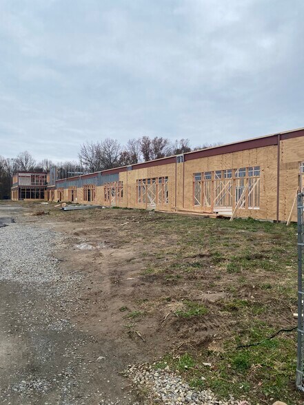 More Photos Of 1180 Bloomfield Ave, Caldwell Freestanding For Lease