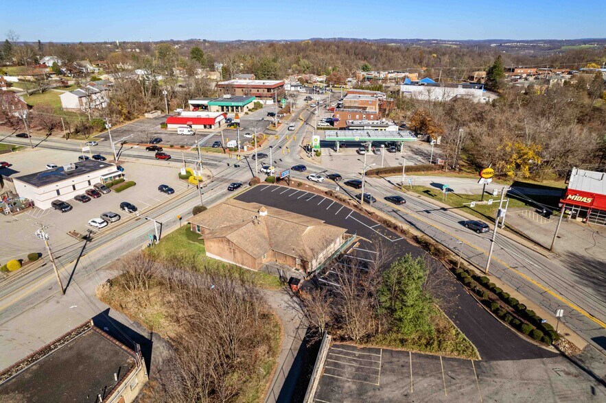 More Photos Of 13049 Frankstown Rd, Pittsburgh Medical For Sale