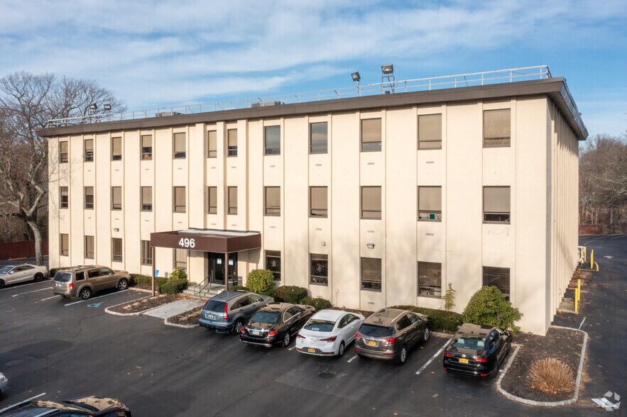 More Photos Of 496 Smithtown Byp, Smithtown Medical For Lease