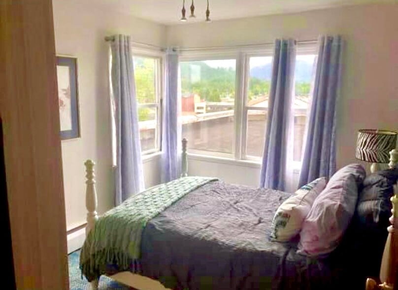 More Photos Of 231 Lincoln St, Sitka Apartments For Sale