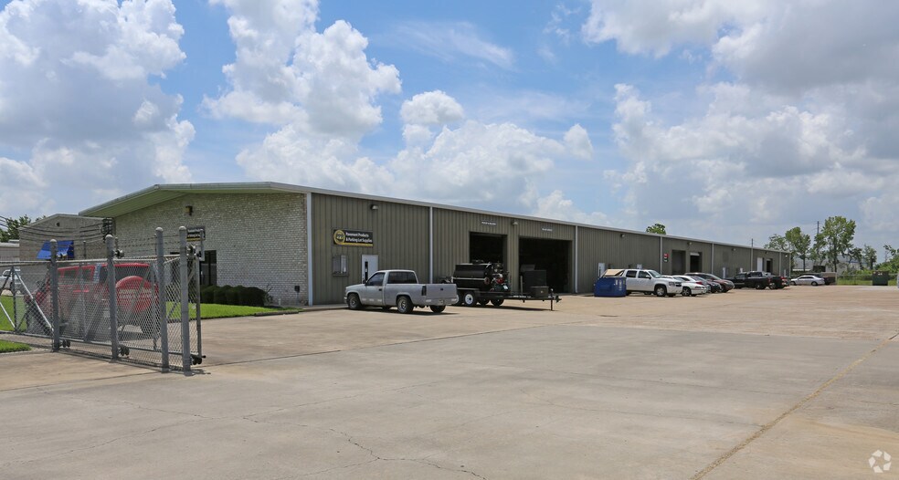 Primary Photo Of 7115 Belgold St, Houston Warehouse For Lease