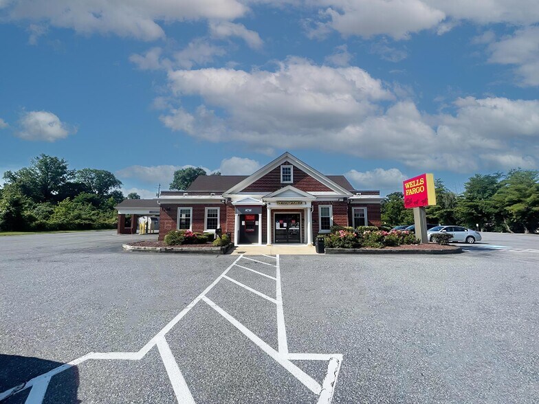 More Photos Of 7270 Lancaster Pike, Hockessin Bank For Sale