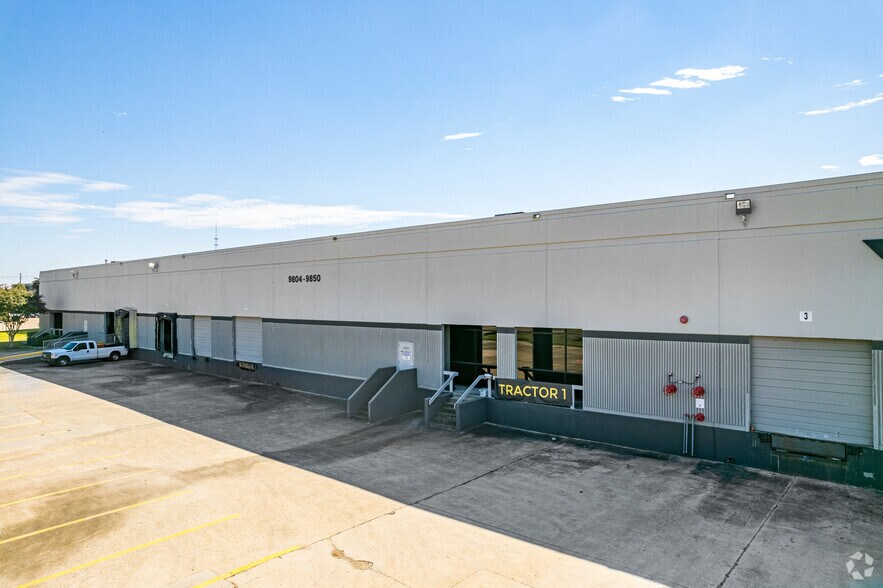 More Photos Of 9804-9850 Chartwell Dr, Dallas Warehouse For Lease