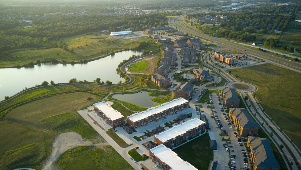 More Photos Of 4210 Philips Farm Rd, Columbia Unknown For Lease