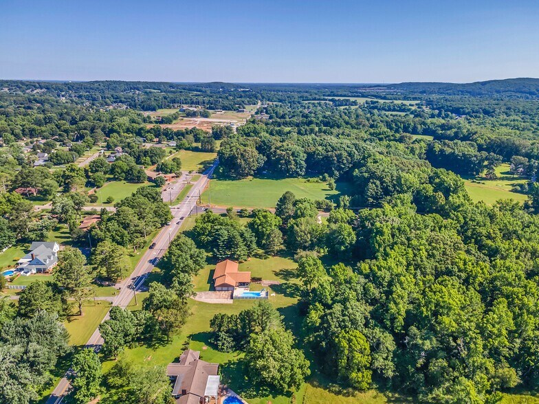 More Photos Of 1495 Jeff Rd NW, Huntsville Specialty For Sale